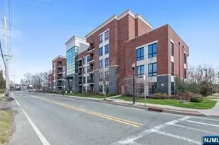 17 Meadow Road 302, Rutherford, NJ 07070 - Photo 19