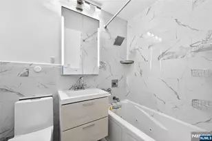 10 Huron Ave 8J, Jersey City, NJ 07306 - Photo 19