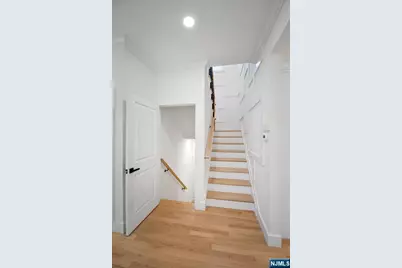 496 Central Avenue, Carlstadt, NJ 07072 - Photo 17
