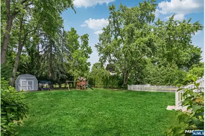 647 Harristown Road, Glen Rock, NJ 07452 - Photo 29