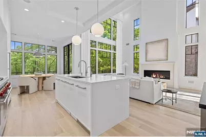 19 Stone Bridge Court, Demarest, NJ 07627 - Photo 5