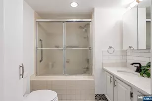 15 Boulder Run Road 148, Paterson, NJ 07501 - Photo 17