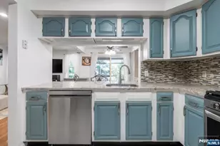 15 Boulder Run Road 148, Paterson, NJ 07501 - Photo 3