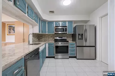 15 Boulder Run Road 148 #148, Paterson, NJ 07501 - Photo 7