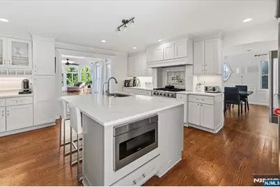 207 Herbert Avenue, Closter, NJ 07624 - Photo 11