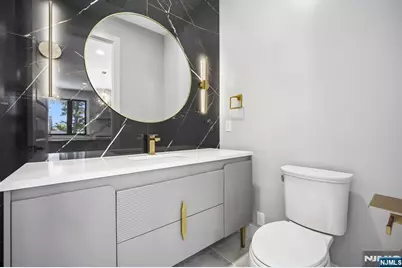 33 Lincoln Avenue, River Edge, NJ 07661 - Photo 17