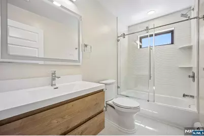 33 Lincoln Avenue, River Edge, NJ 07661 - Photo 25