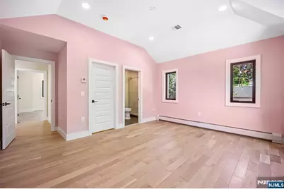 33 Lincoln Avenue, River Edge, NJ 07661 - Photo 31