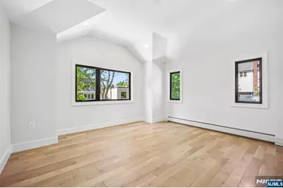 33 Lincoln Avenue, River Edge, NJ 07661 - Photo 27