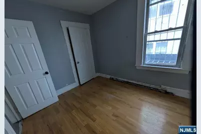 555 10th Street, Newark, NJ 07103 - Photo 3