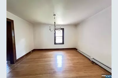 325 Bogert Avenue, Ridgewood, NJ 07450 - Photo 9