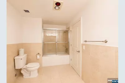 5512 City Place 5512 #5512, Edgewater, NJ 07020 - Photo 19