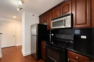 5512 City Pl 5512, Edgewater, NJ 07020 - Photo 5