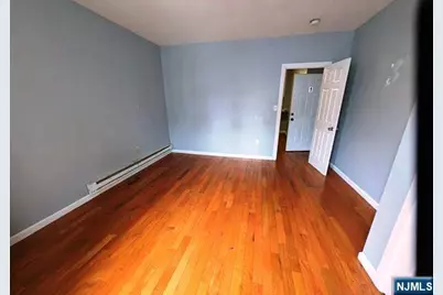 25 Maple Avenue, Irvington, NJ 07111 - Photo 3