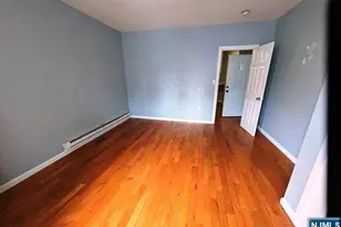 25 Maple Ave, Irvington, NJ 07111 - Photo 3