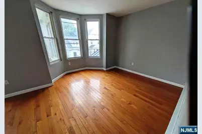 25 Maple Avenue, Irvington, NJ 07111 - Photo 5