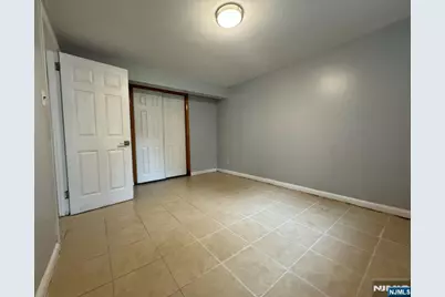 175 Delafield Avenue B #B, Lyndhurst Township, NJ 07071 - Photo 5
