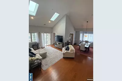 105 Roseland Avenue 304 #304, Caldwell, NJ 07006 - Photo 5