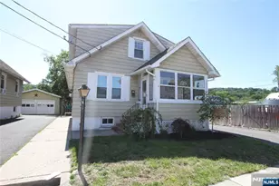 74 Alexandria Ave, Hawthorne, NJ 07506 - Photo 1