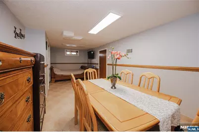 64 Orchard, Clifton, NJ 07012 - Photo 15
