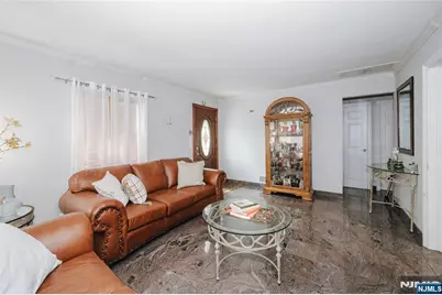 64 Orchard, Clifton, NJ 07012 - Photo 7