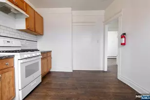 410 Chadwick Ave 2, Newark, NJ 07112 - Photo 3