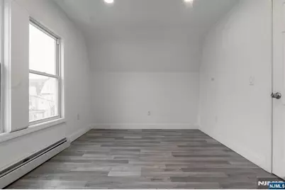 410 Chadwick Avenue 2 #2, Newark, NJ 07112 - Photo 25