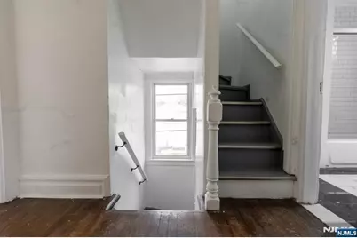 410 Chadwick Avenue 2 #2, Newark, NJ 07112 - Photo 5