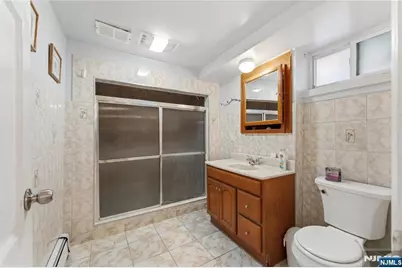 72 Clarendon Place, Hackensack, NJ 07601 - Photo 23