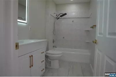 66 Terhune 14 #14, Lodi, NJ 07644 - Photo 11