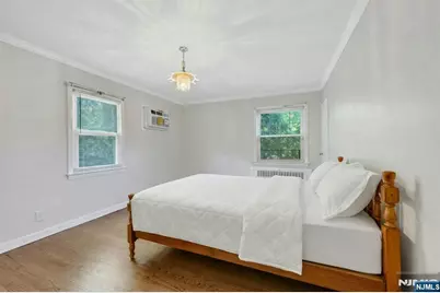 389 Bergen Boulevard, Oradell, NJ 07649 - Photo 17