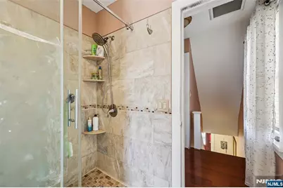 663 Paulison Avenue, Clifton, NJ 07011 - Photo 25