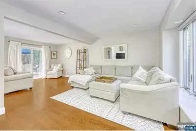 95 Spruce Street, Midland Park, NJ 07432 - Photo 3
