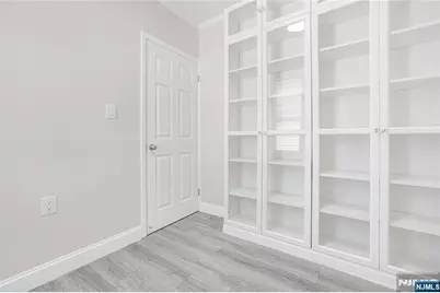 64 Demott Avenue, Clifton, NJ 07011 - Photo 17