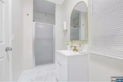 64 Demott Avenue, Clifton, NJ 07011 - Photo 15
