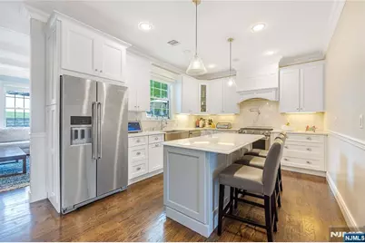 61 Roosevelt Street, Cresskill, NJ 07626 - Photo 9