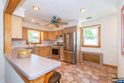199 Linwood Avenue, Emerson, NJ 07630 - Photo 13