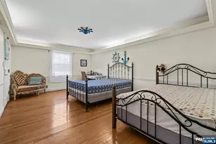 328 Ridgewood Ave, Ridgewood, NJ 07450 - Photo 23