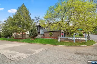 84 Westwood, Westwood, NJ 07675 - Photo 1