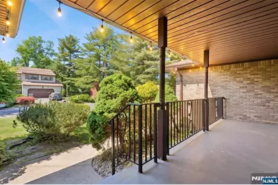 16 Cutter Avenue, Edison, NJ 08820 - Photo 21