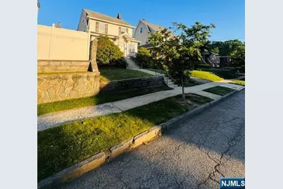 18 Pleasant Place, Kearny, NJ 07032 - Photo 37
