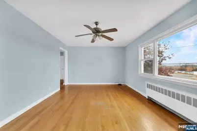 92 Bergen Turnpike 2 #2, Ridgefield Park, NJ 07660 - Photo 9