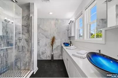 77B Chestnut Street, Lodi, NJ 07644 - Photo 25