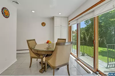 10 Shaw Road, Woodcliff Lake, NJ 07677 - Photo 13