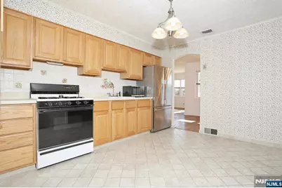 15-03 Everett Terrace, Fair Lawn, NJ 07410 - Photo 15