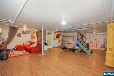 353 Downs Street, Ridgewood, NJ 07450 - Photo 15