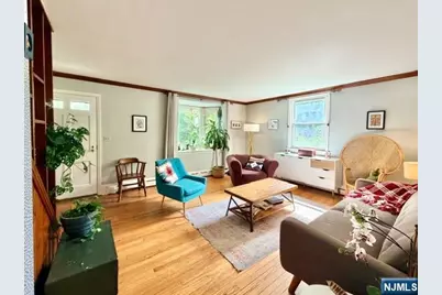 353 Downs Street, Ridgewood, NJ 07450 - Photo 5