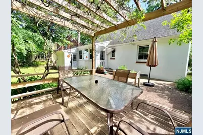 353 Downs Street, Ridgewood, NJ 07450 - Photo 21