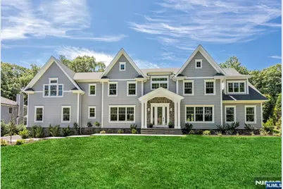520 Clinton Avenue, Wyckoff Township, NJ 07481 - Photo 1