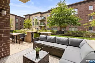 150 Henley Pl 213, Weehawken, NJ 07086 - Photo 7